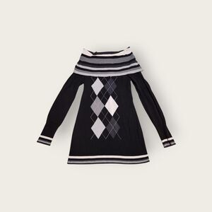 Vintage Y2k Body Central grey argyle striped off the shoulder sweater